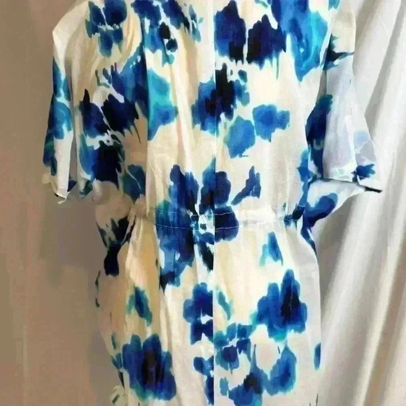 Michael Kors Beaded V-Neck White /Blue Blouse with draw string waist (L/XL) - Picture 8 of 16